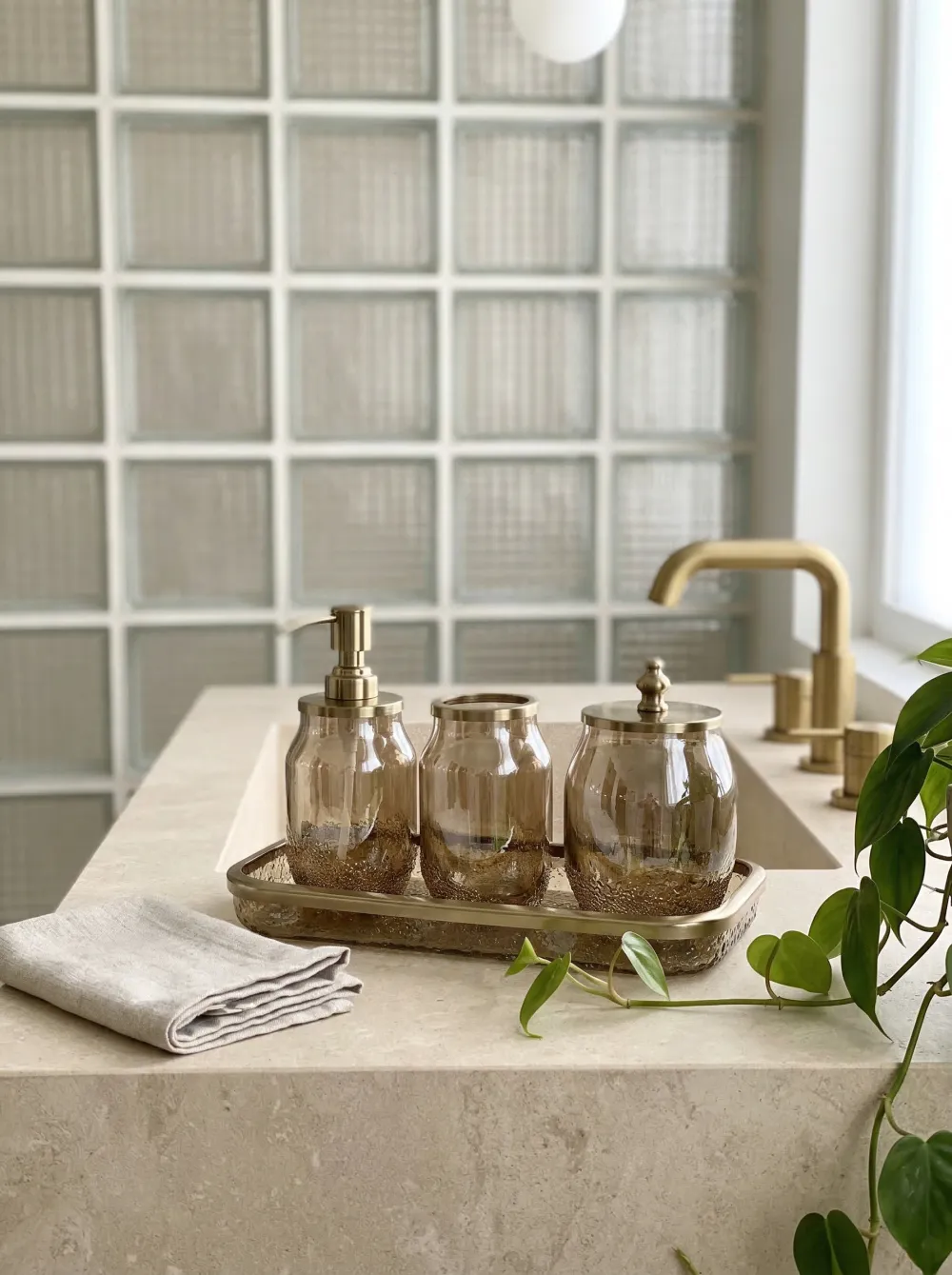 Imperium Gold Bath