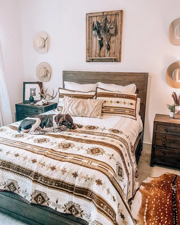 Versatile Reversible Quilted Quilt Set