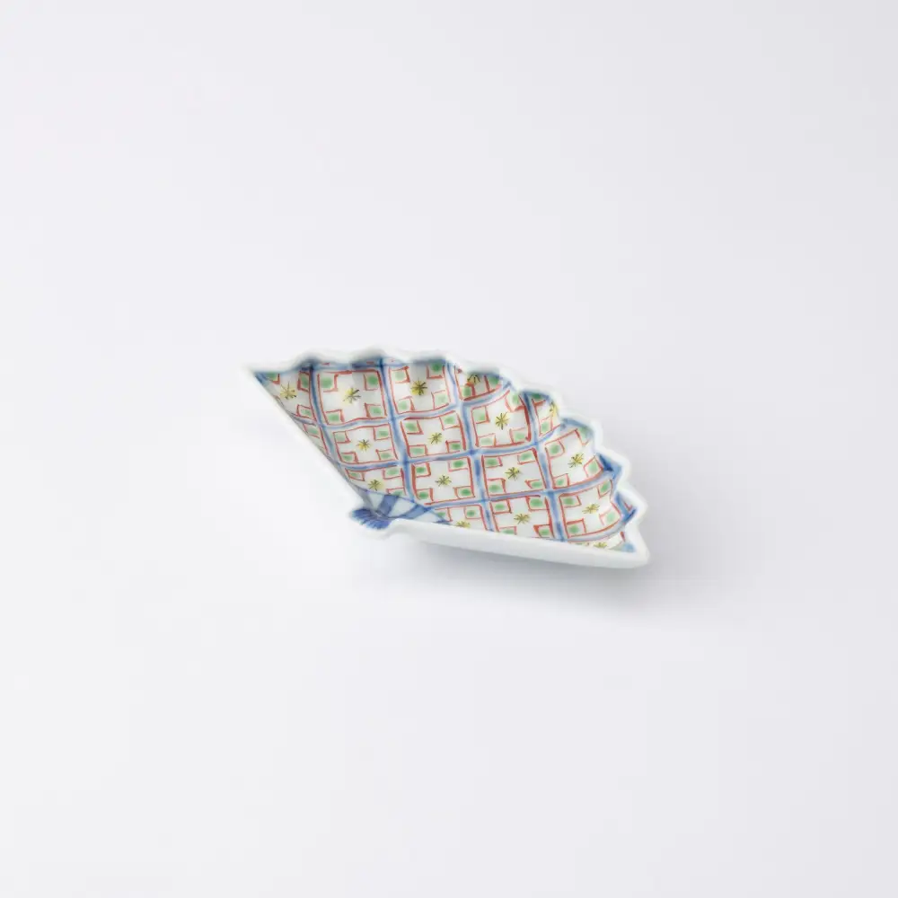 Fan-Shaped Geometric Sauce Plate