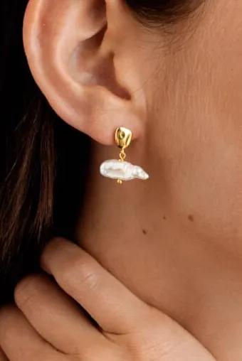 Pearl Bar Fashion Earrings