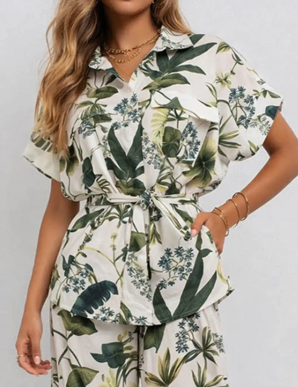Leaves Print Button Down Short Sleeve Shirt