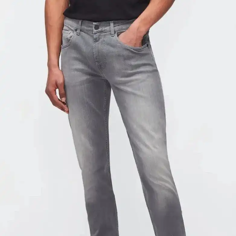 Relaxed-Fit Denim Jeans