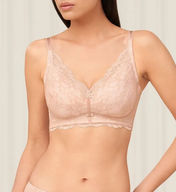 Women's Smooth-Fit Non-Wired Deep-V Padded Lace Molded Bra