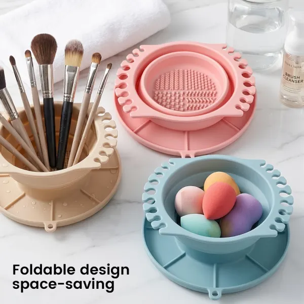 Collapsible Makeup Brush Cleaner