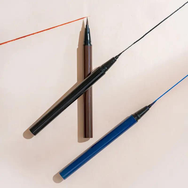 Smooth Liquid Eyeliner Pen