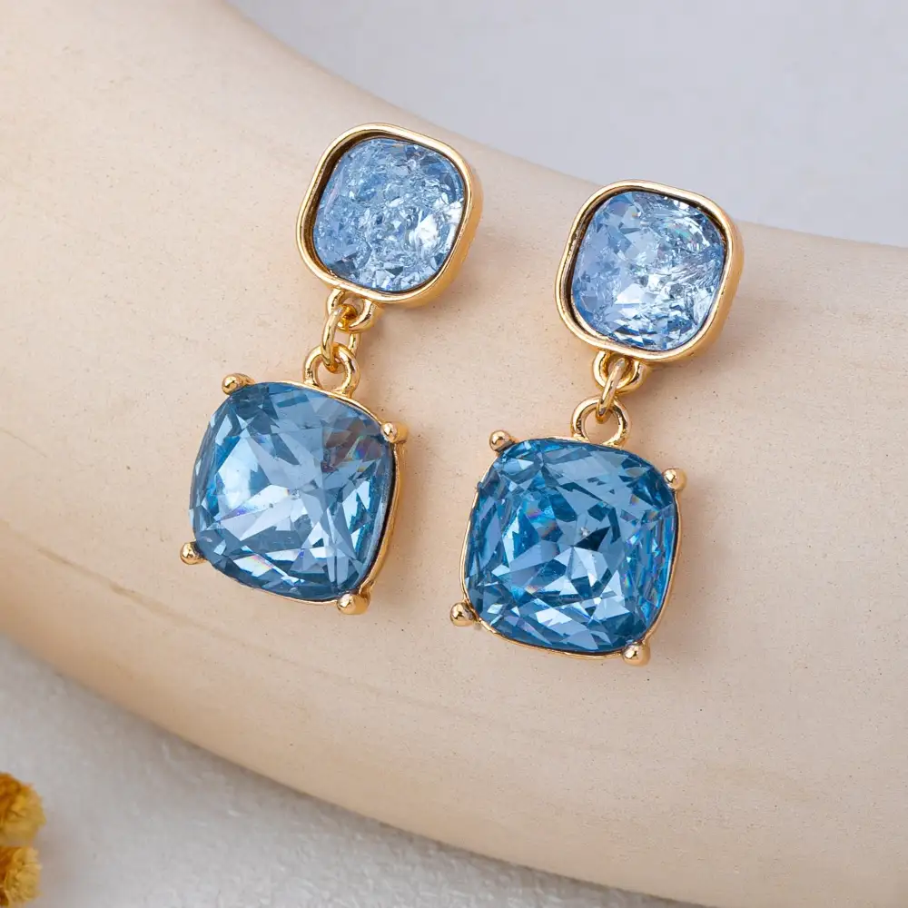 Two Tier Square Shimmering Glass