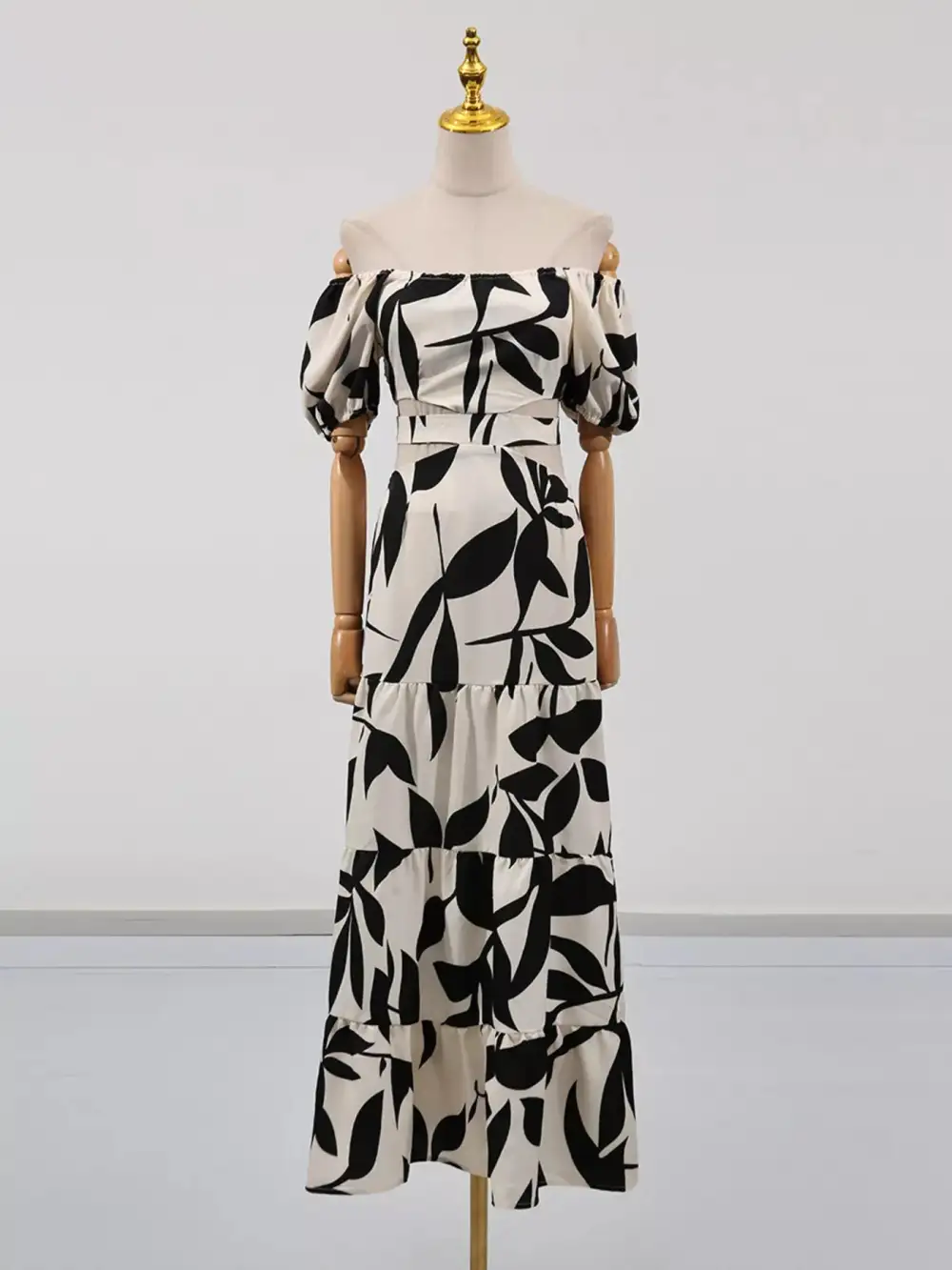 Off Shoulder Cutout Leaf Print Maxi Dress