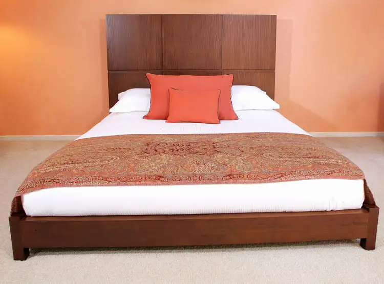 Classic Platform Bed