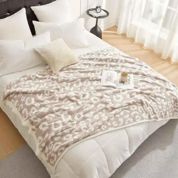 Cozy Leopard Blanket
