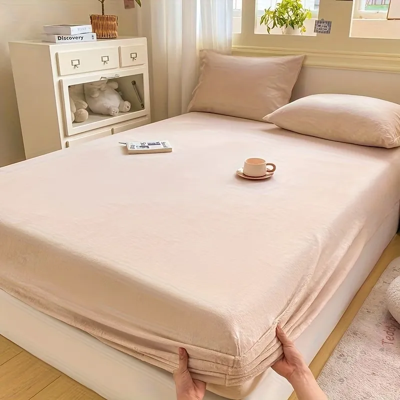 Solid Color Fitted Sheet