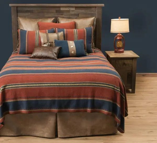 Coordinated Everyday Geometric Bedspread