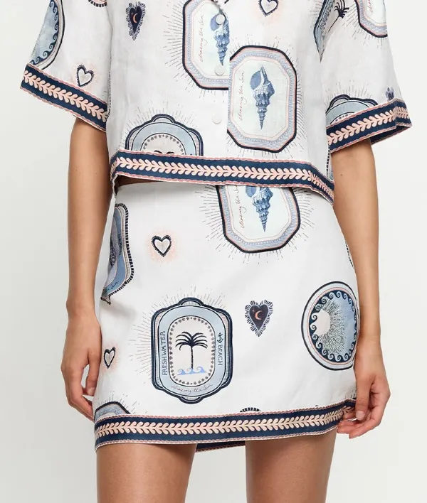 Versatile Printed Linen V Neck Cropped Top