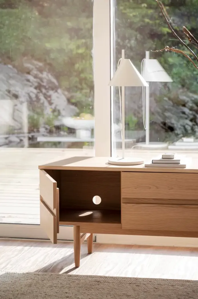 Modern Media Console