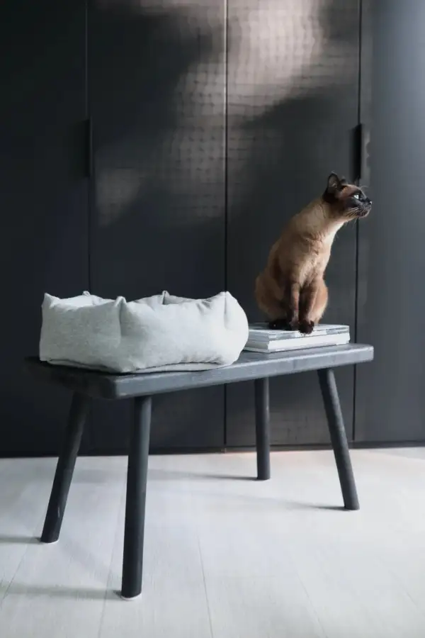 Hexagon Pet Lounge Bed