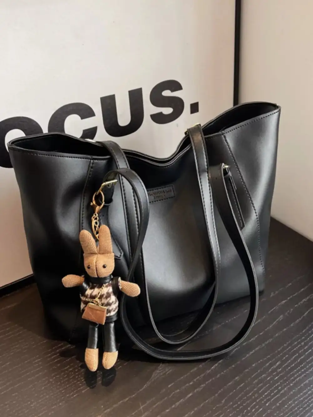 Vegan Leather Leather Tote Bag