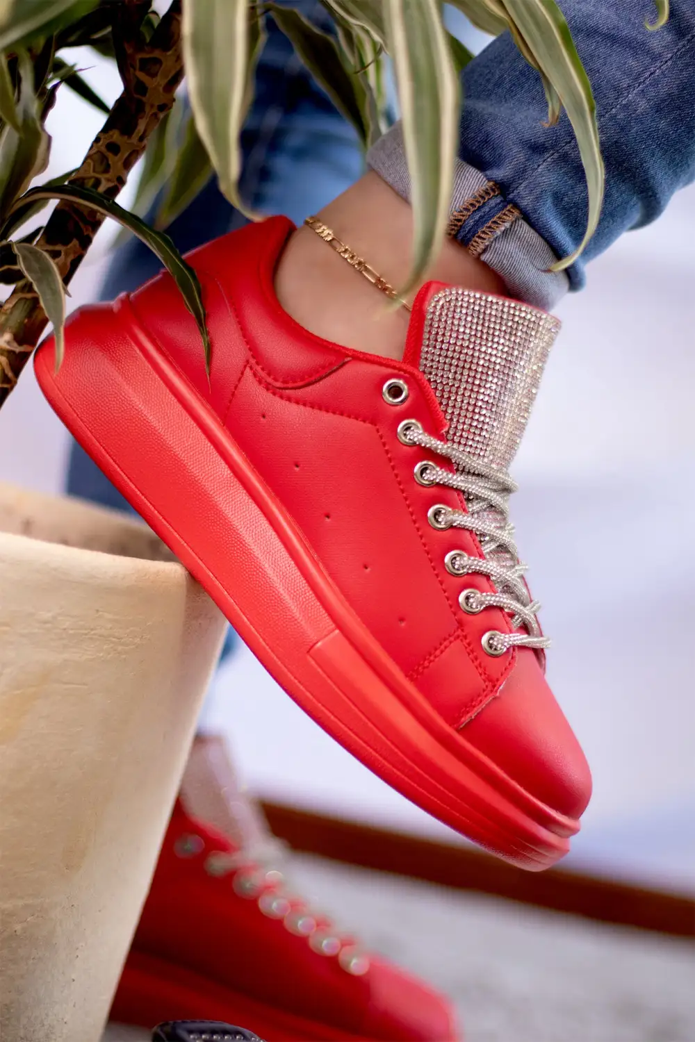 SIA 02 | RED