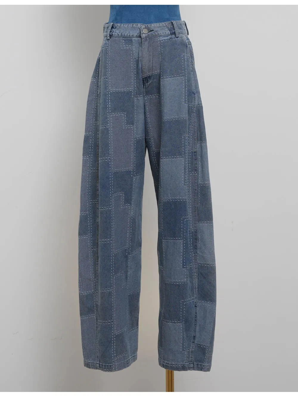 Patch Pattern Button Front Barrel Leg Denim Pants