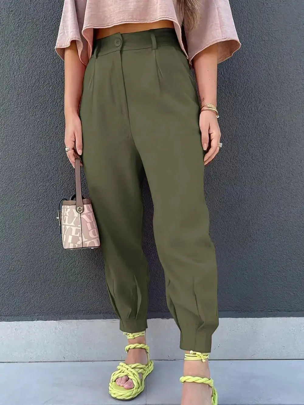 Textured High Waist Pocket Detail Pants