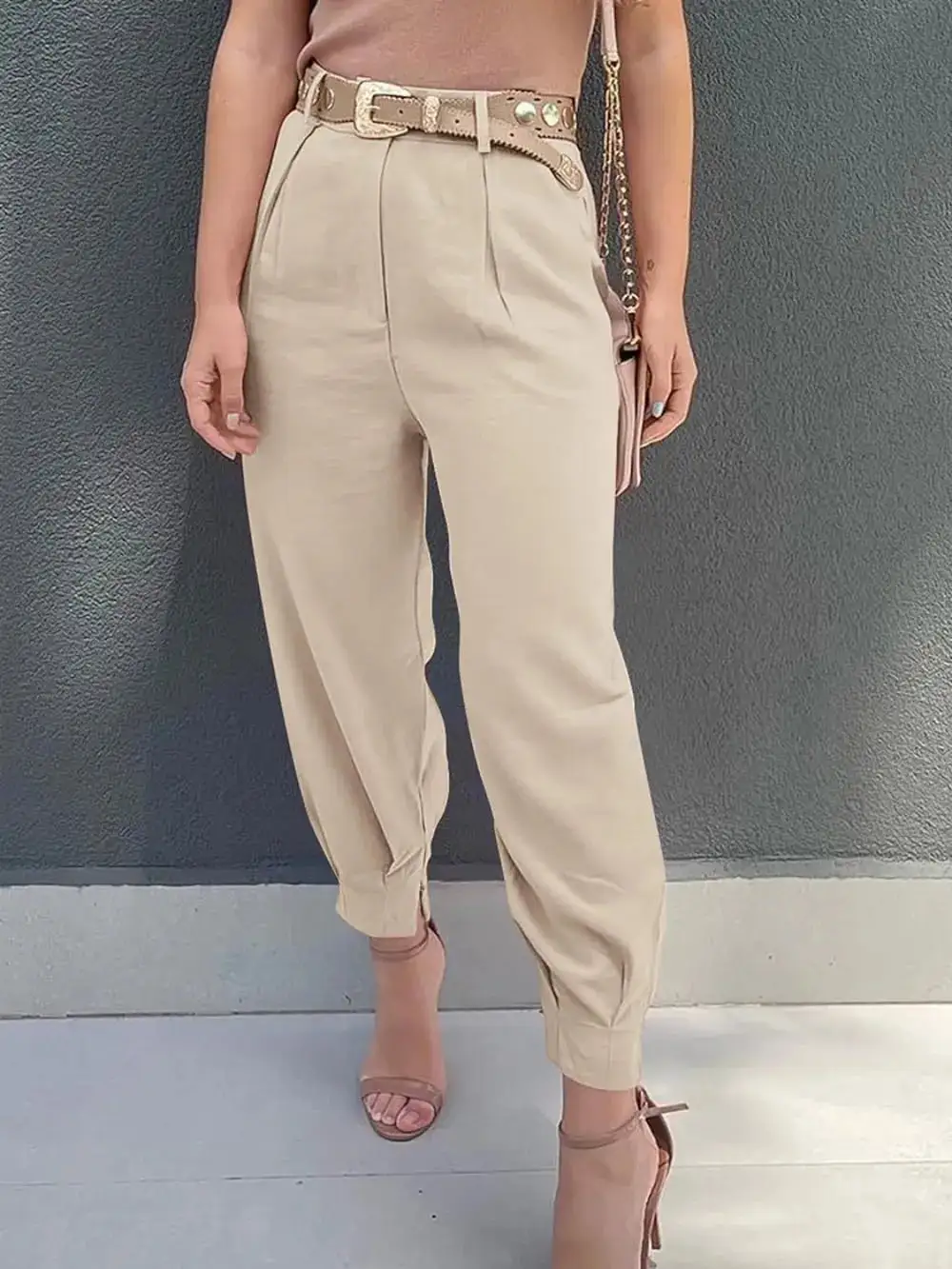 Textured High Waist Pocket Detail Pants