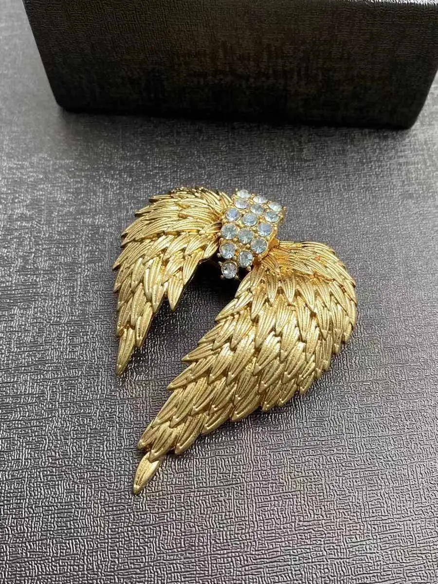 Lilith Wings Brooch