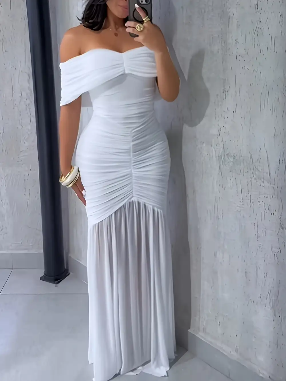 Bodycon Off-Shoulder Maxi Dress