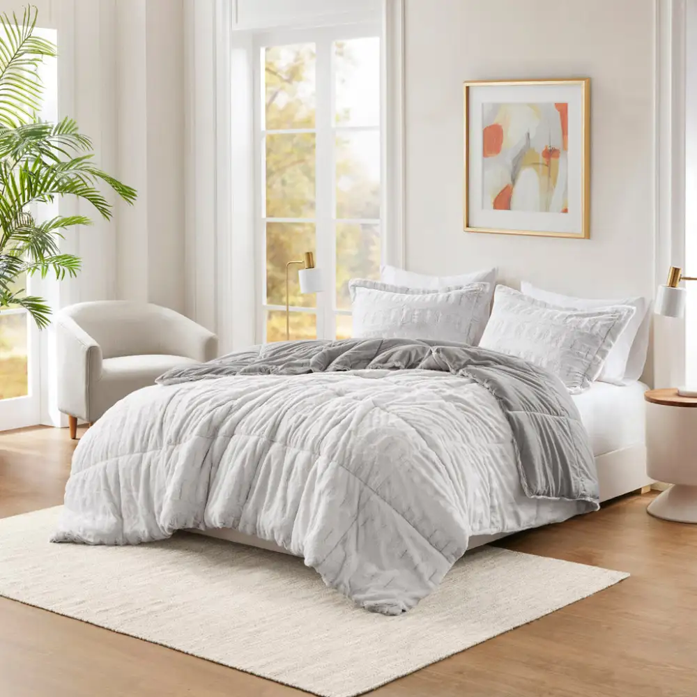Plush Faux Fur Comforter Set