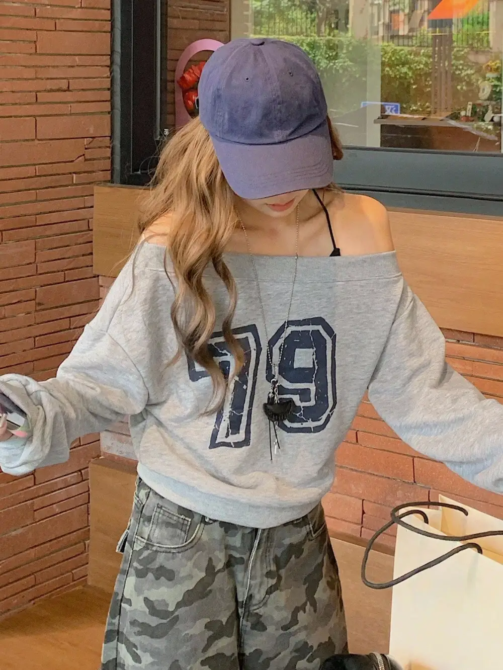 Women Number 79 Off Shoulder Letter Graphic Sweatshirt