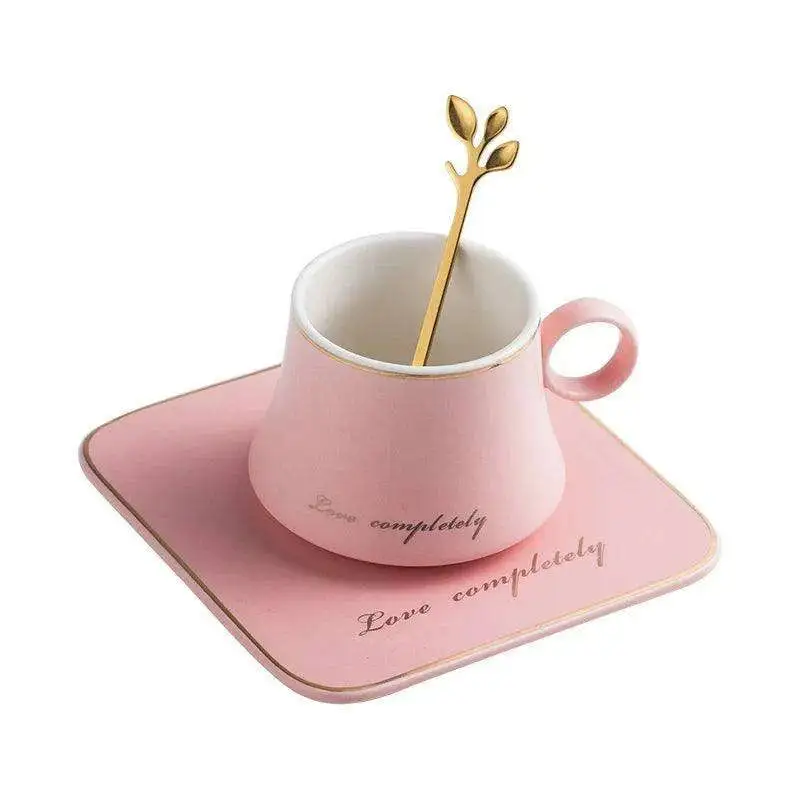 Porcelain Luxurious Cup Set Everyday
