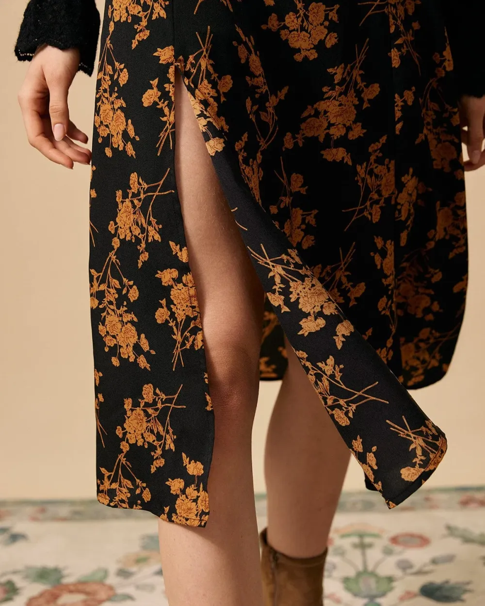 Plants Print Black Skirt