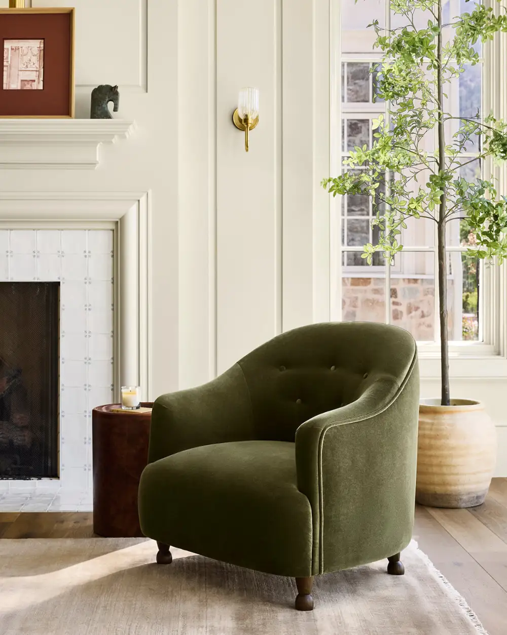 Tufted Lounge Chair