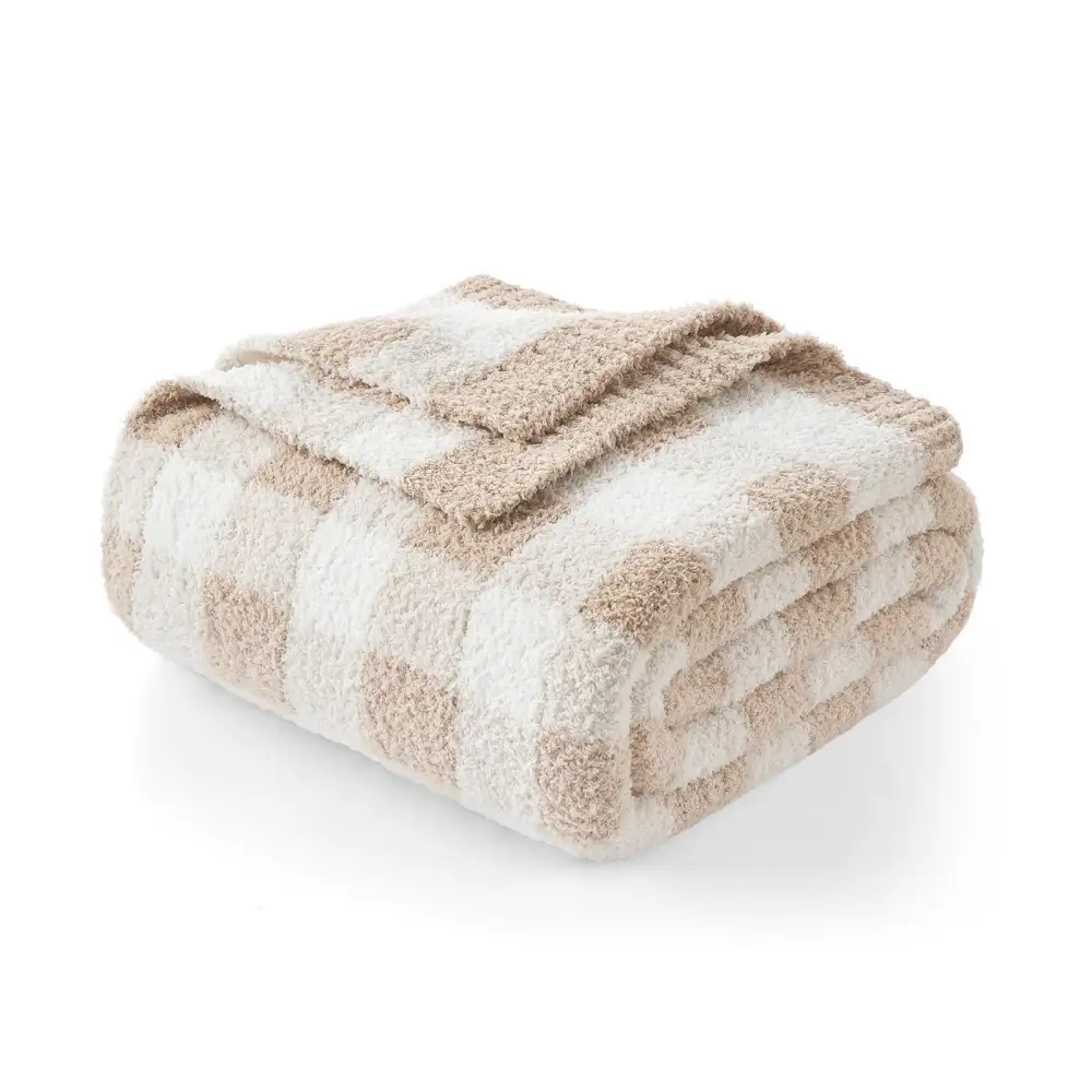 Cozy Plaid Blanket