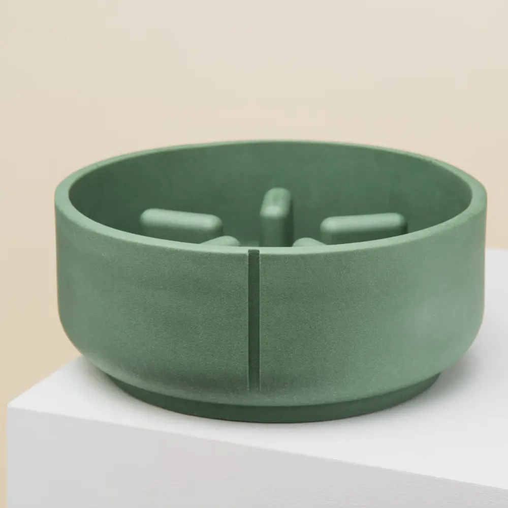 Slow Feed Round Modern Relaxed Pet Feeder