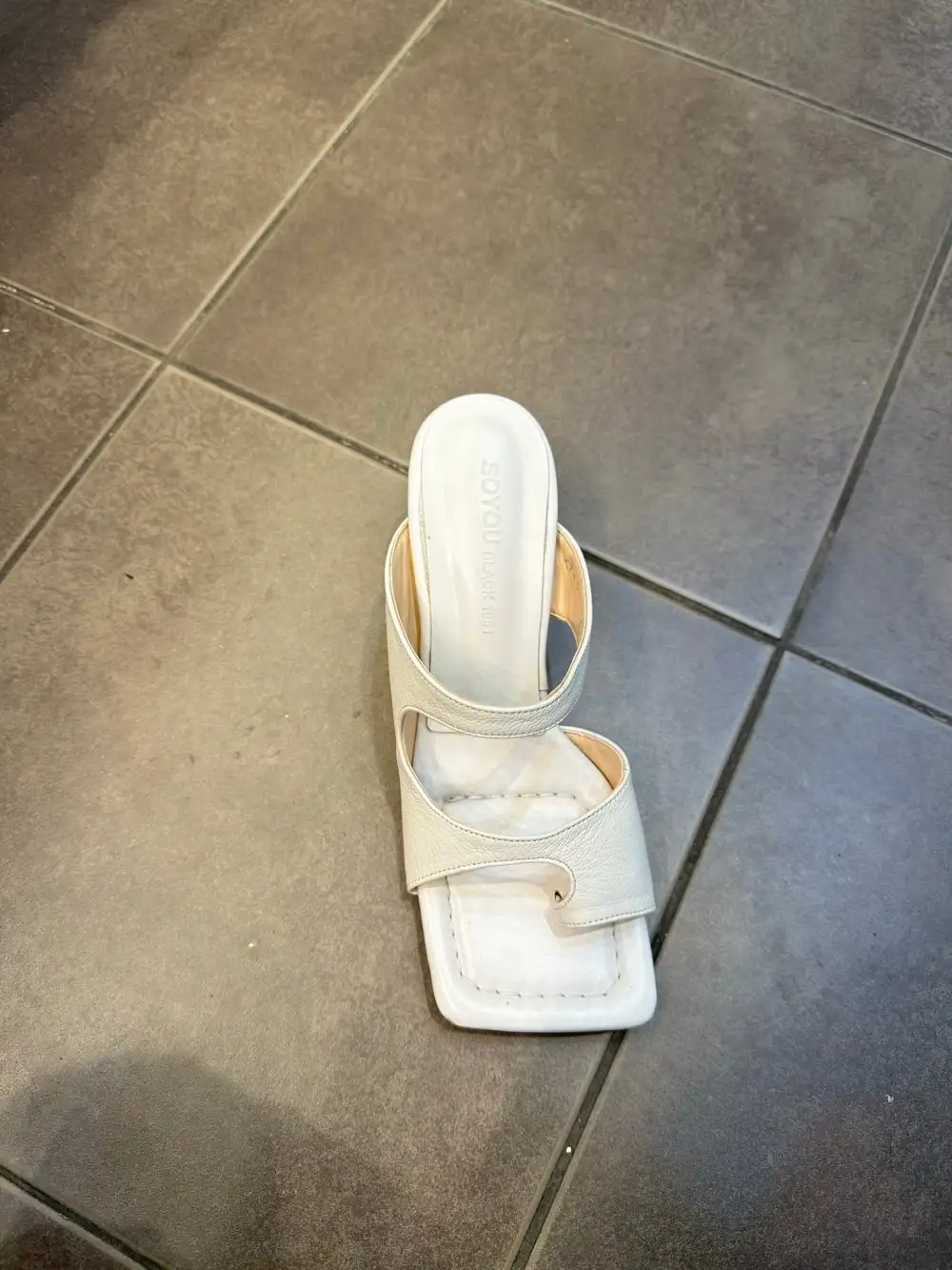 Minimal Lamb Leather Heeled Sandals