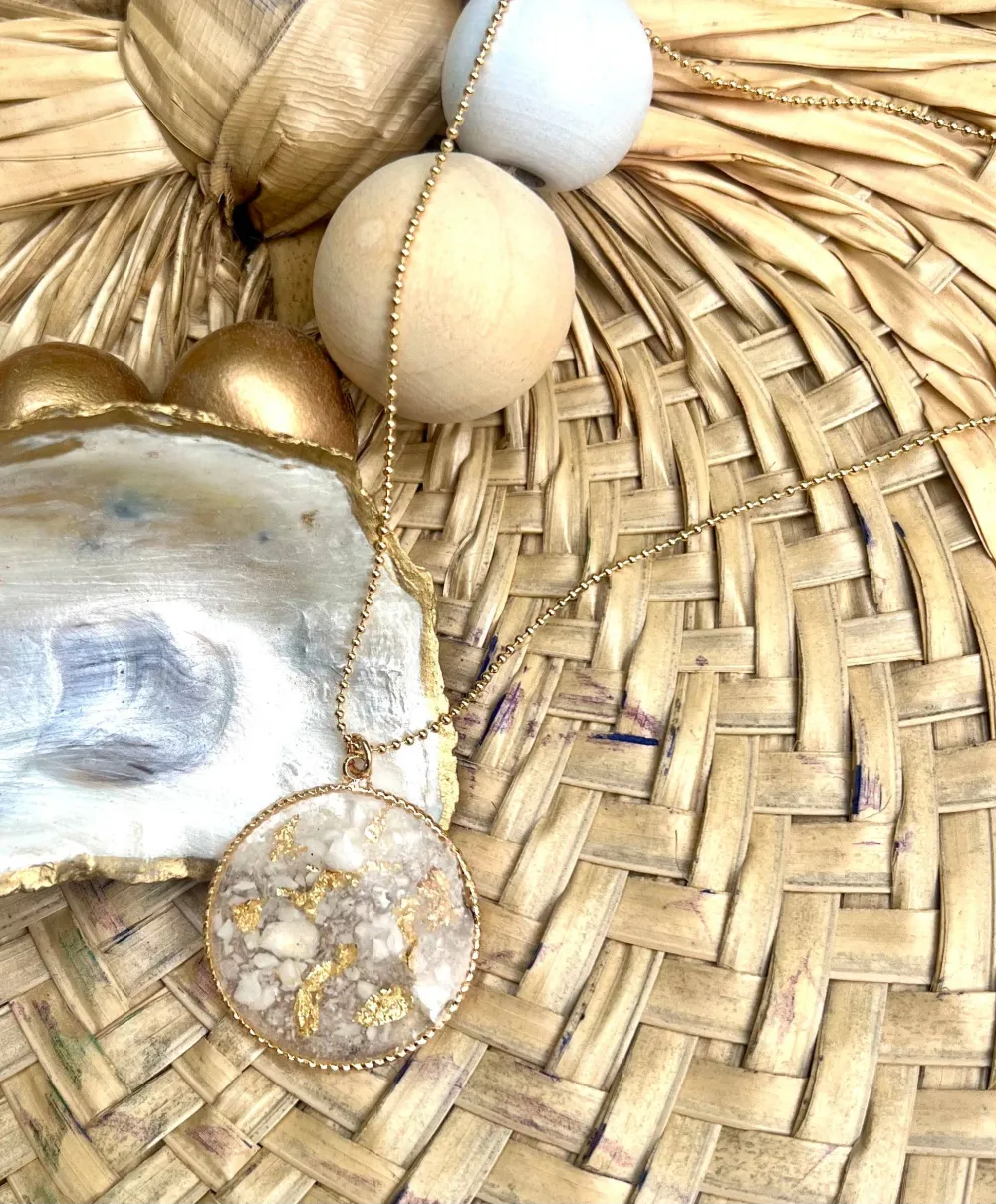 Crushed Shell Disc Necklace