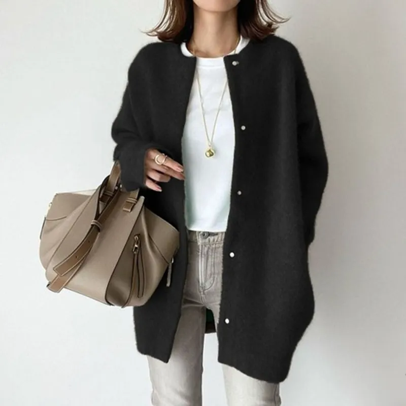 Elegant Relaxed Fit Warm Winter Cardigan