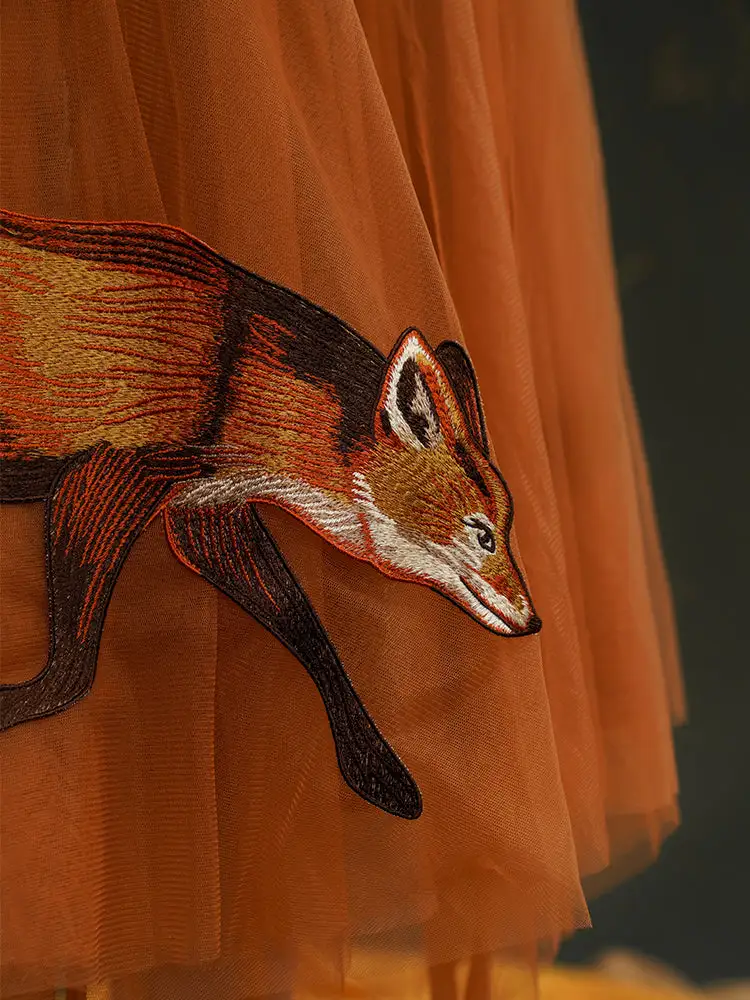 Embroidered Fox Motif Skirt