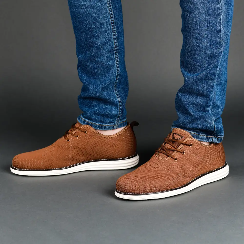 Roomy Fit Casual Sneakers