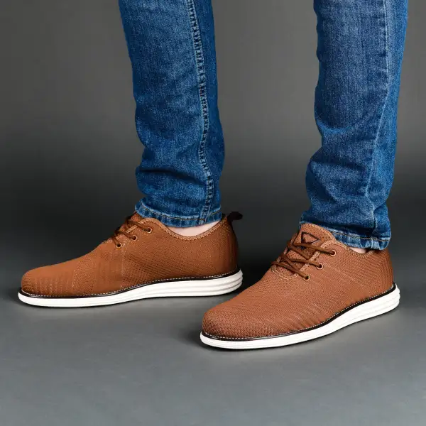 Roomy Fit Casual Sneakers