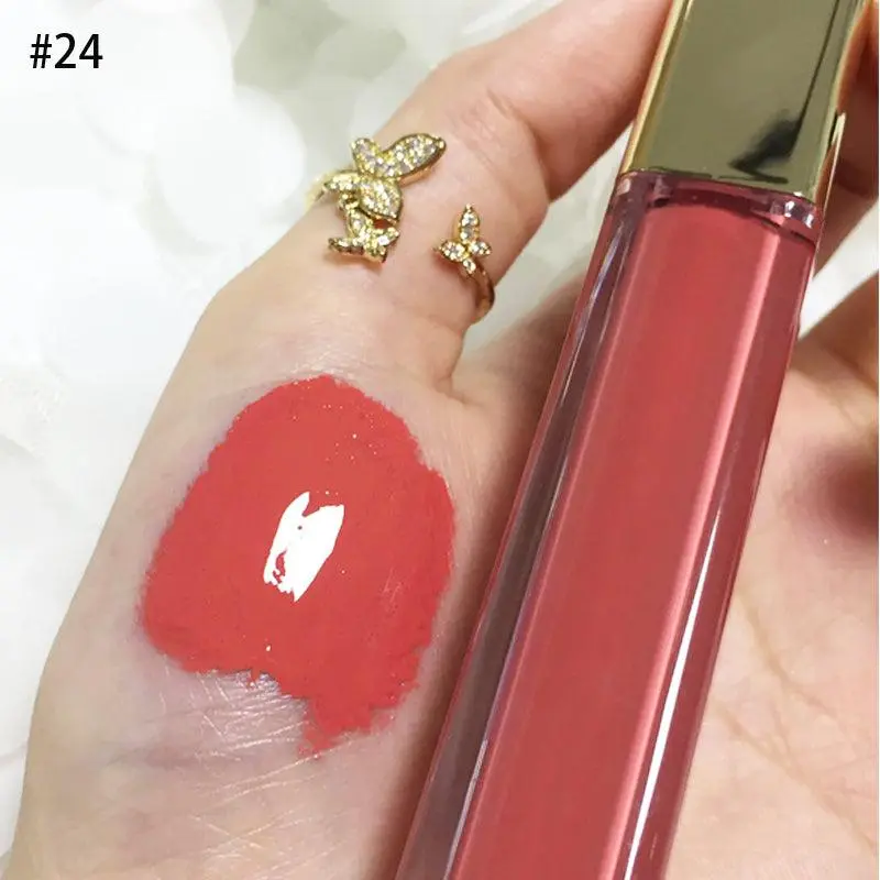 Polished Shape Lip Gloss Tube