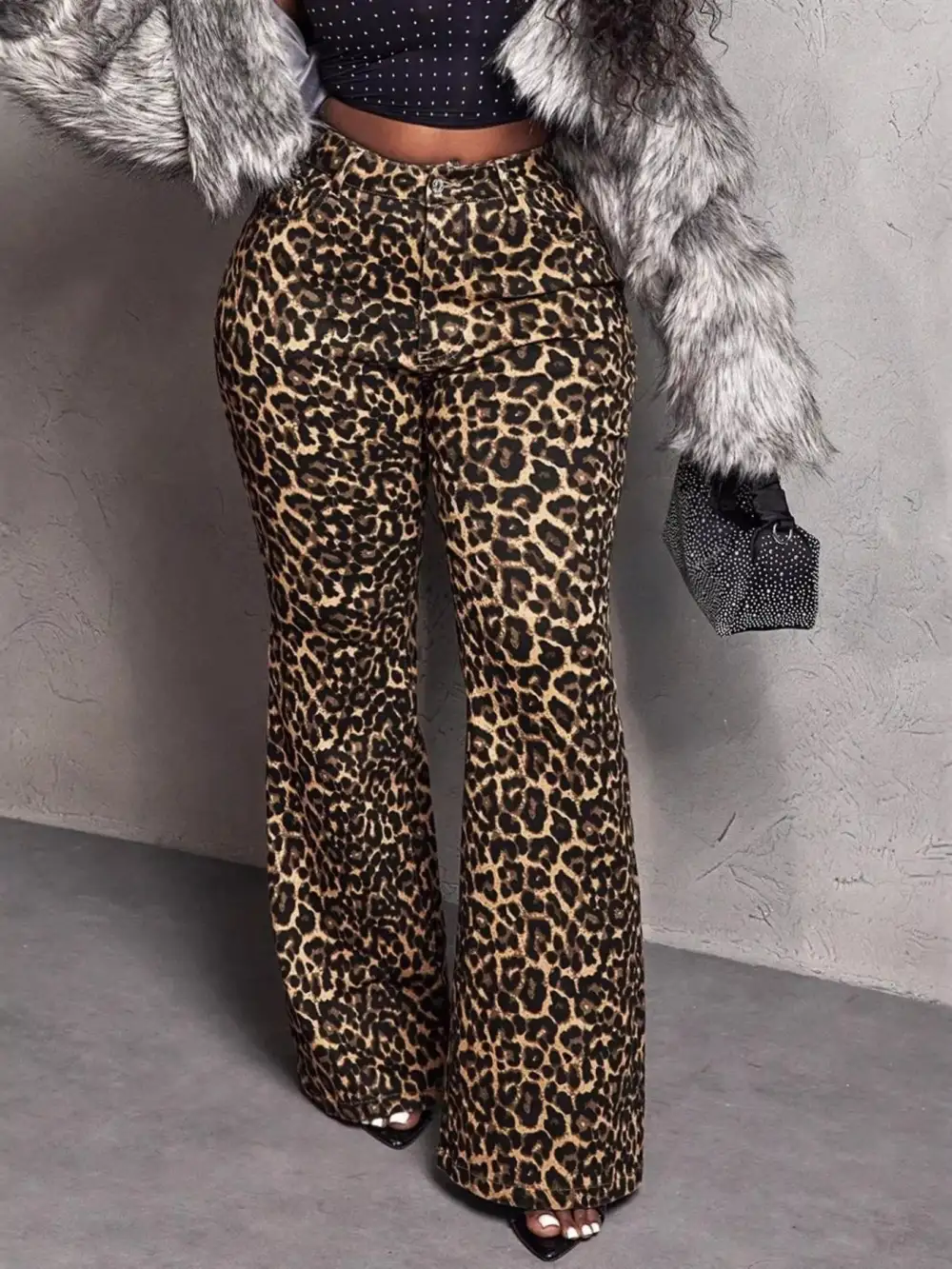 Relaxed Leopard Wide Leg Pants