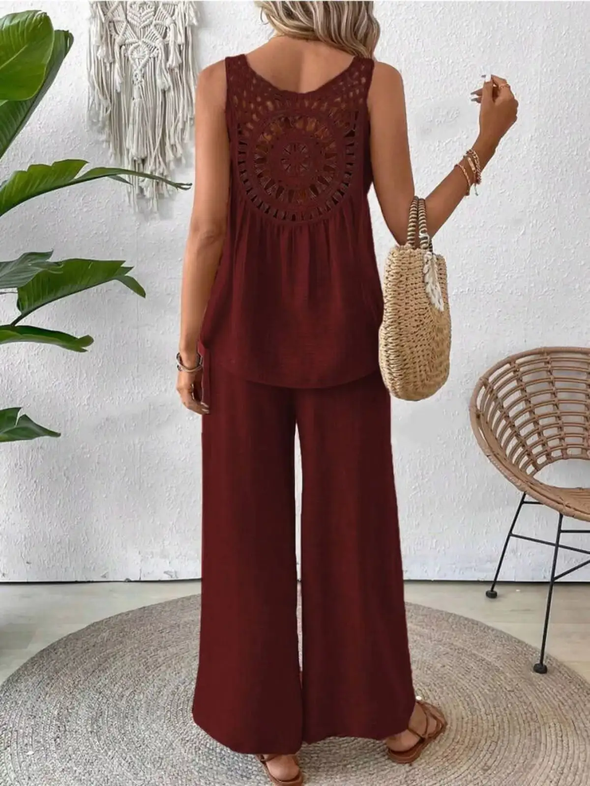 Round-Neck Cutout Pants Matching Set