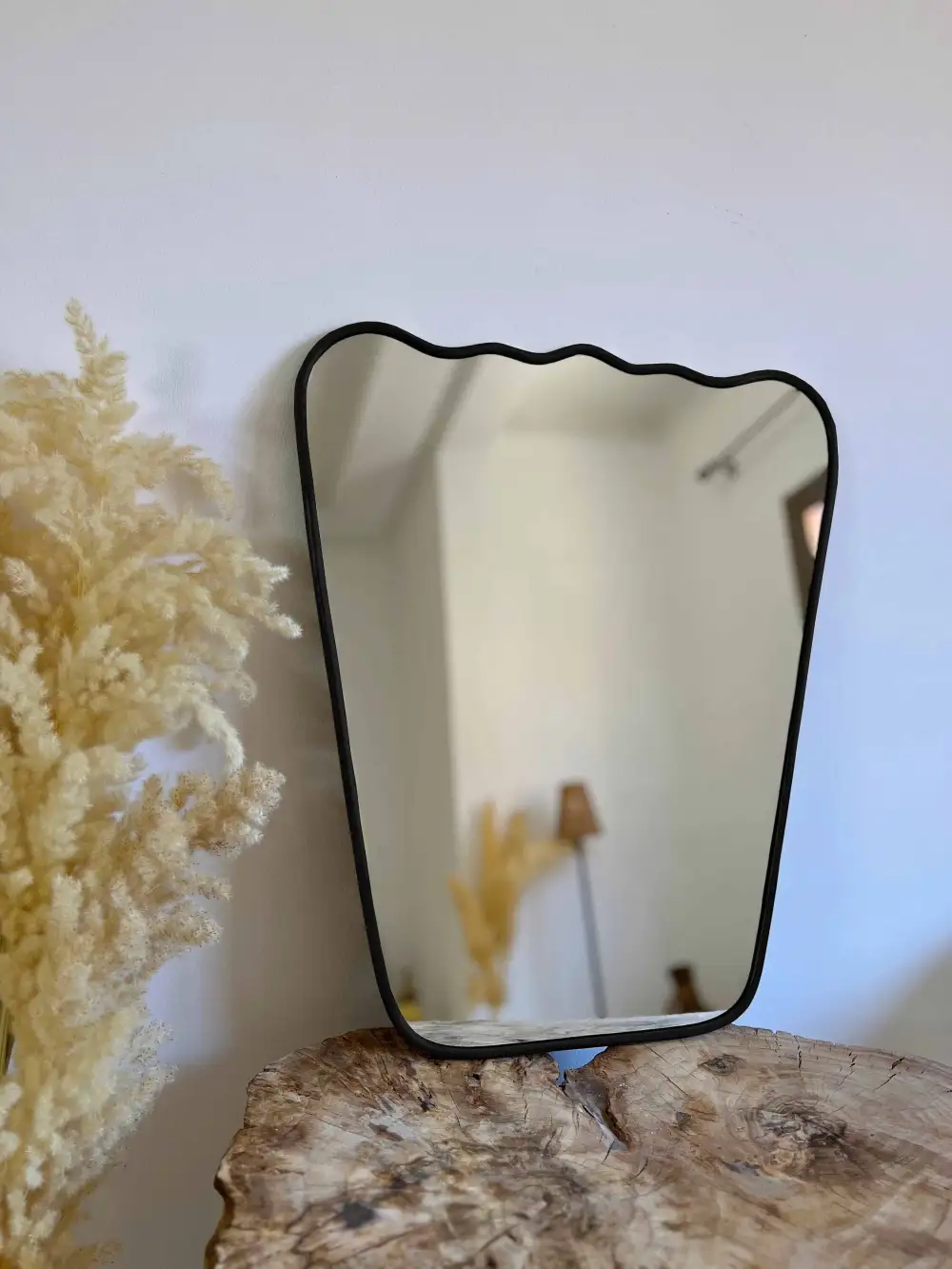 Flowing Wavy Brass Wall Mirror