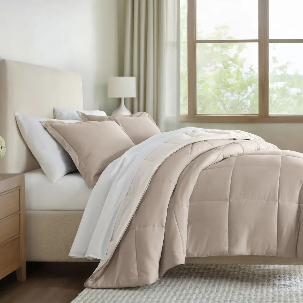 Reversible Down Alternative Comforter Set
