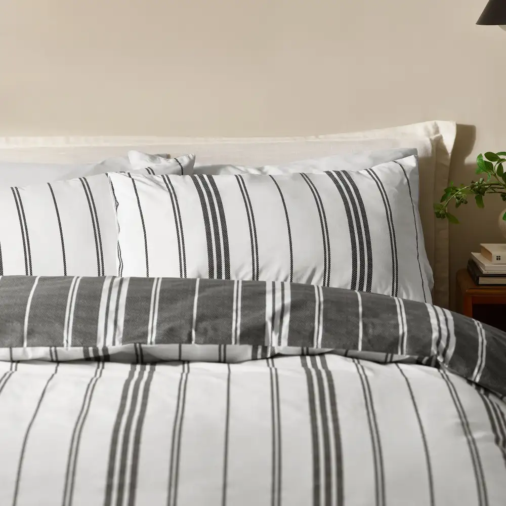 Fresh Bedroom Reversible Stripe Linen Duvet Cover Set