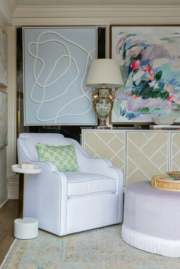 Scalloped Swivel Chair
