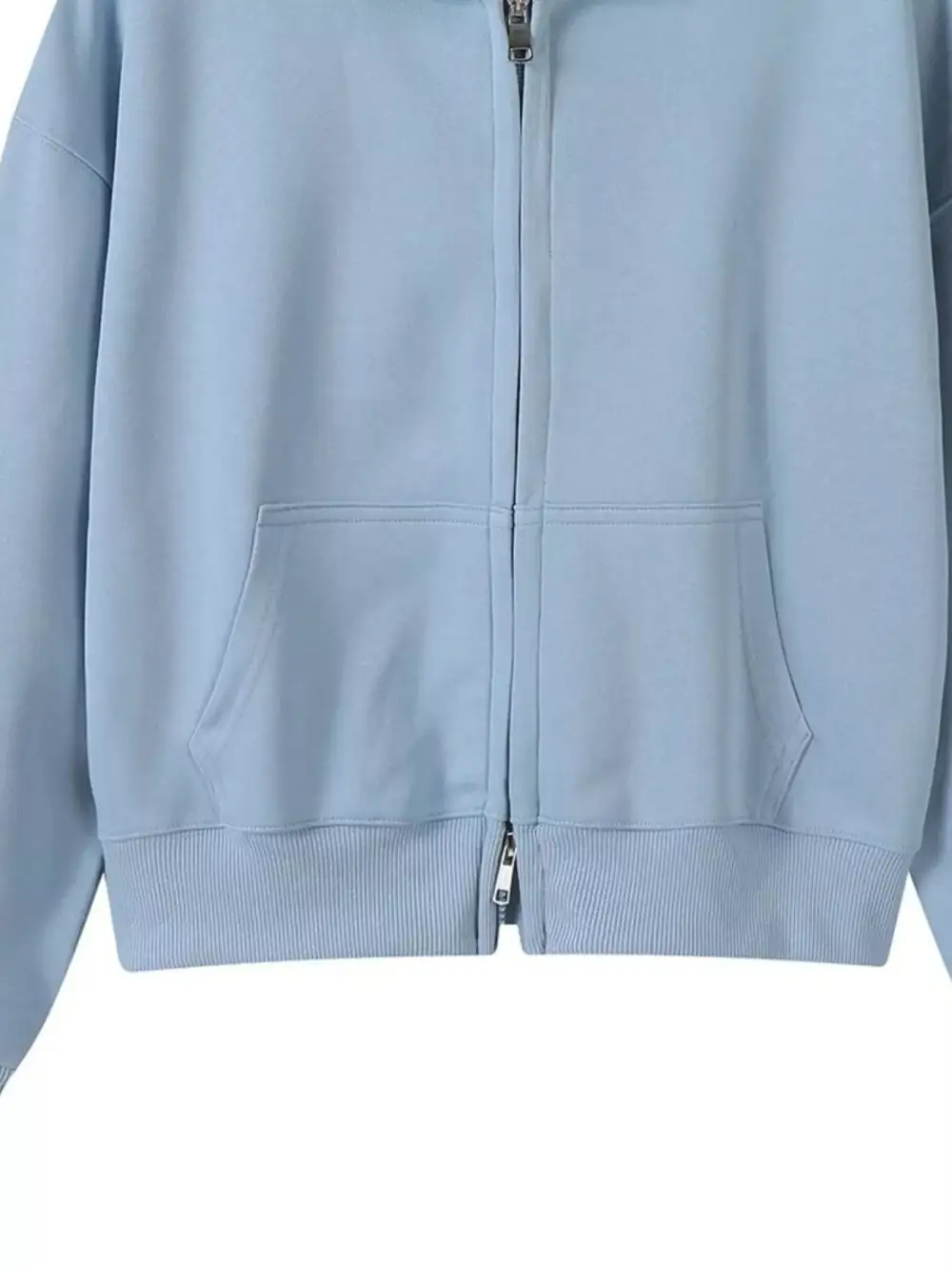 Zip-Detail Pocketed Long-Sleeve Hoodie