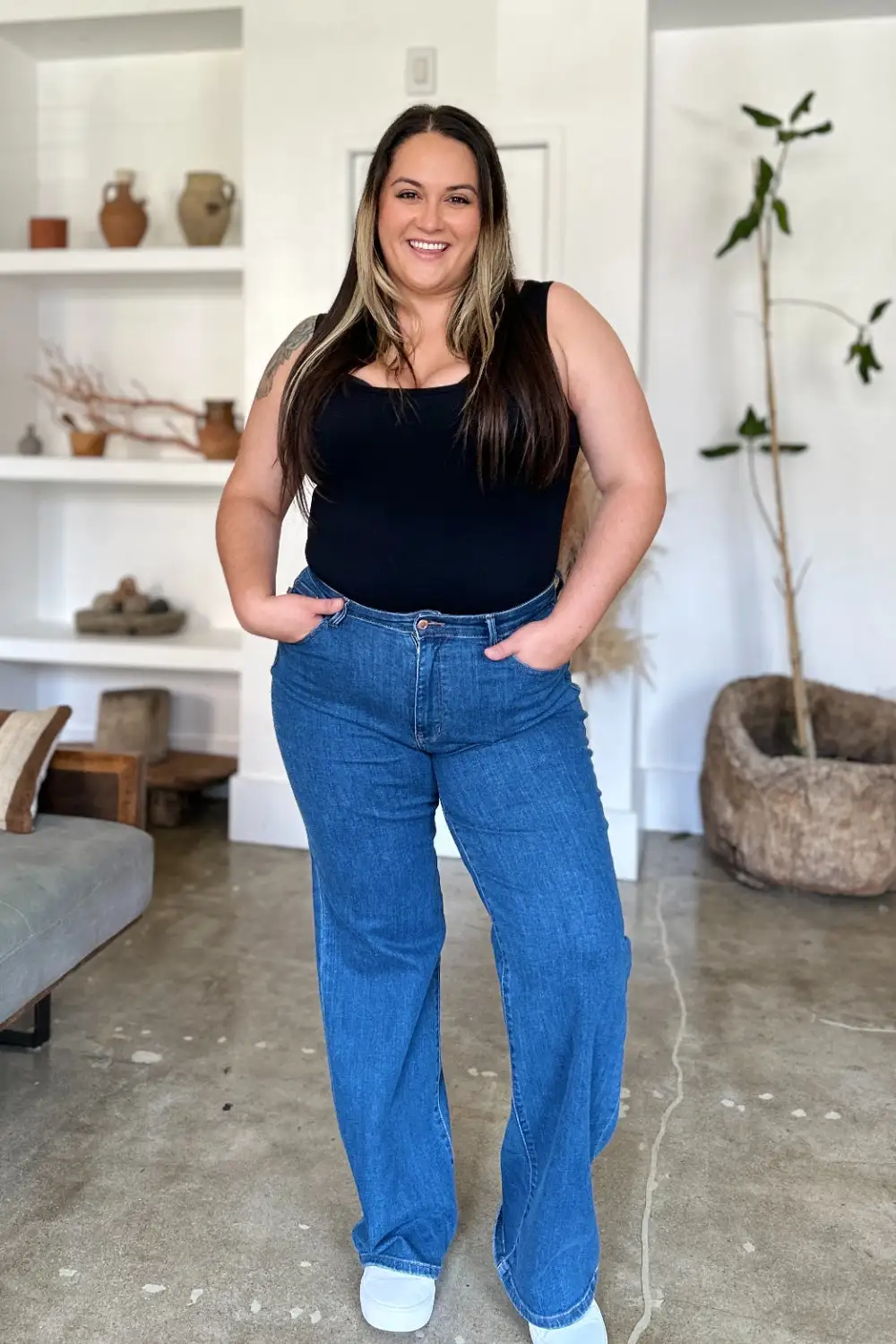 Classic Easy-Fit Jeans