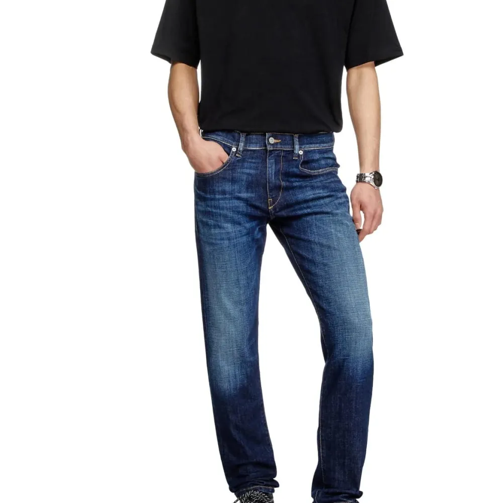 Easywear Slim-Fit Stretch Denim Jeans