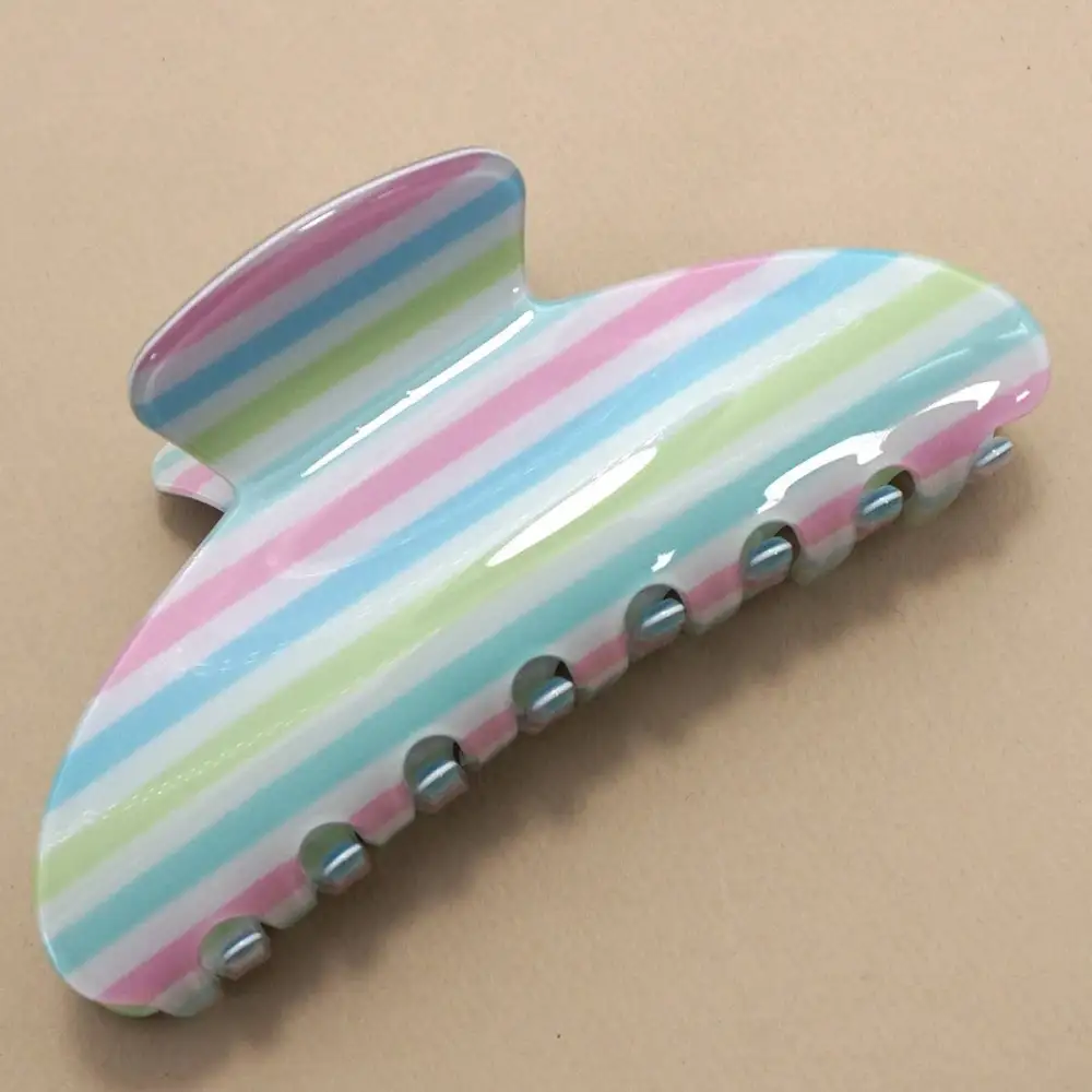 Oversized Plaid Oval Claw Clip