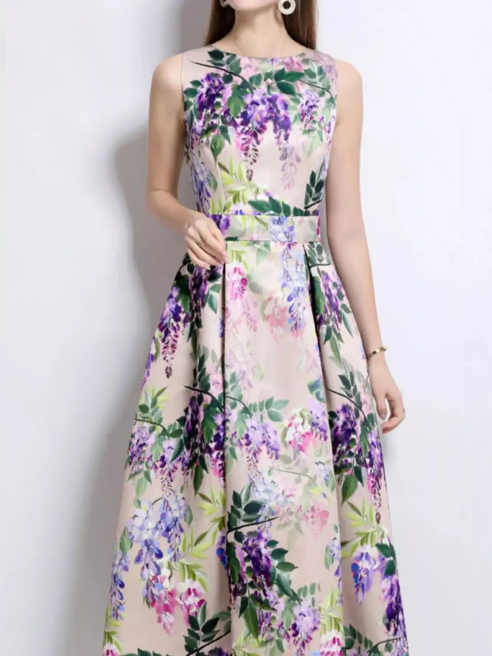 Sleeveless Sleeveless Midi Dress